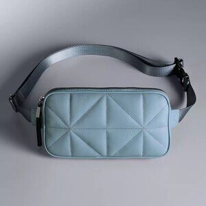 Simply Vera Vera Wang Chrissy Square Waist Pack Sling Bag Purse - Porpoise - NWT